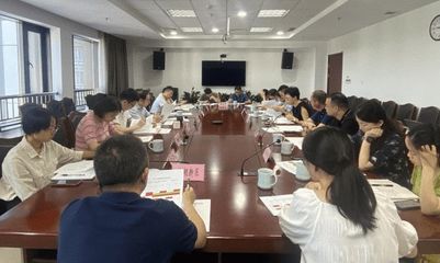 全市服務(wù)業(yè)高質(zhì)量發(fā)展工程專班召開(kāi)調(diào)度會(huì) 優(yōu)化服務(wù)賦能產(chǎn)業(yè)升級(jí)